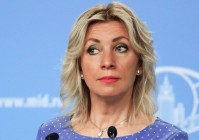 南斯，餐饮等有限的一切配套设施，在大使馆所在地西南部的火车站附近