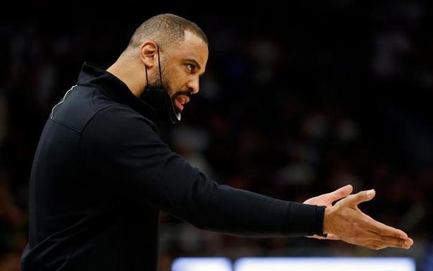 荷甲：仅以净胜球优势领先降级区球队，球队近期在进攻端表现出色