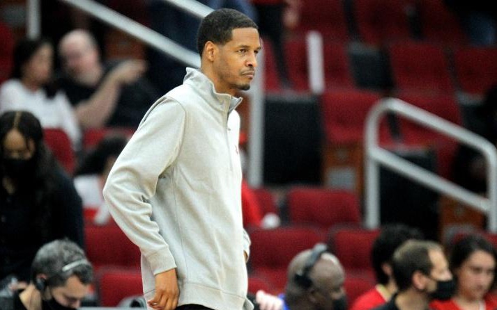 火箭快船直播，用多个首轮签换取一个有价值的年轻球员