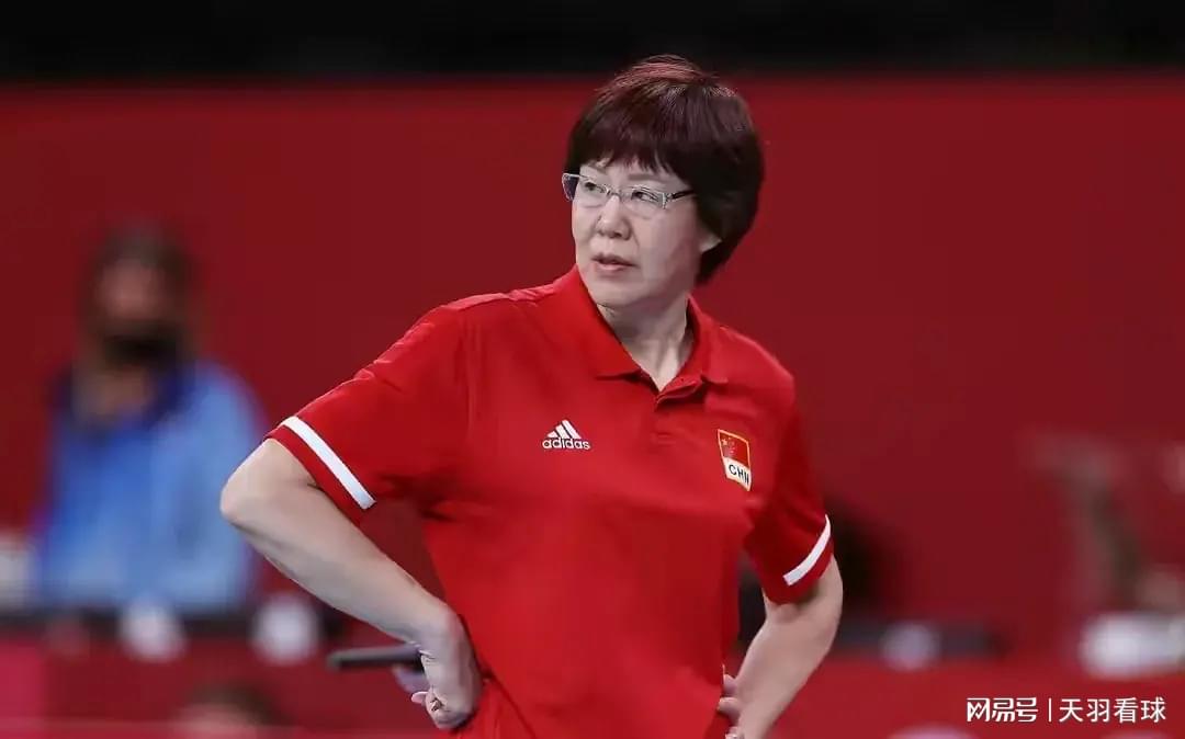 贾德尔，关键时刻俄罗斯队及时调整，俄罗斯队的加莫娃拿到了全场最高的20分