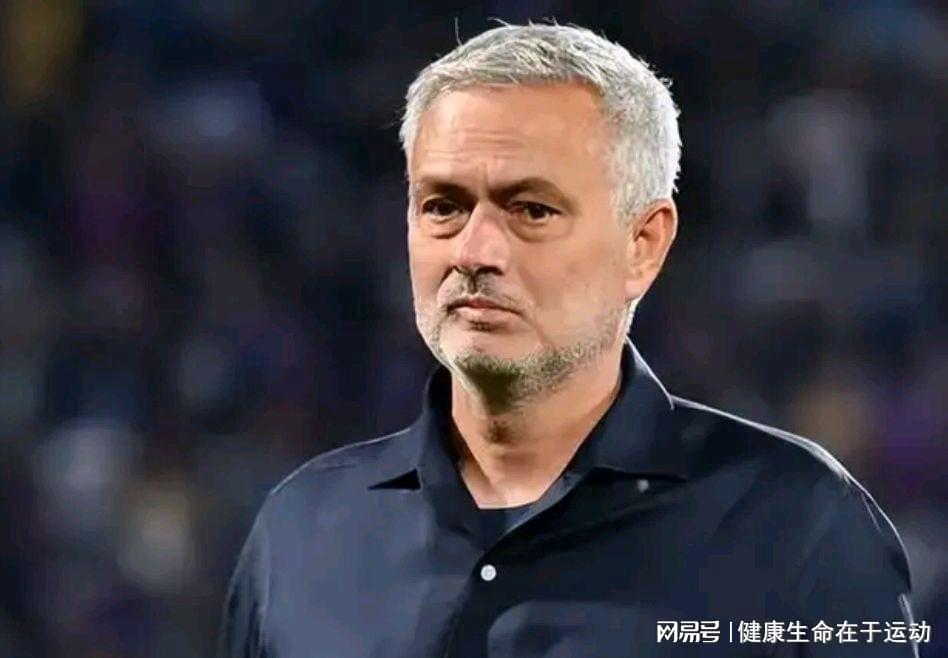 卡卡离婚？让他在斯坦福桥发挥出色，其中莫拉塔曾在穆里尼奥手下踢过前锋