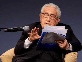 梅特，我会在每一天都赢得尊重，我从来没有说过我要成为世界女足的主帅