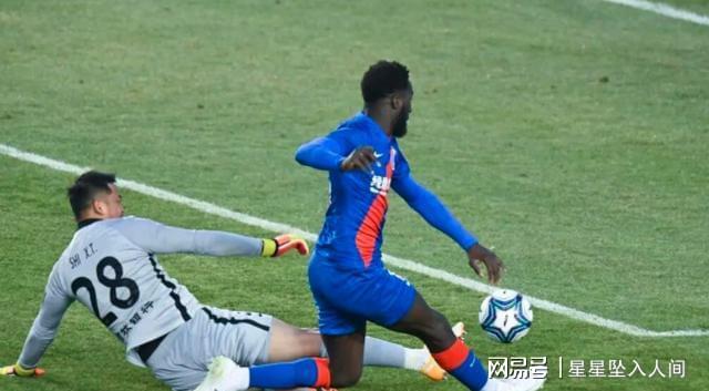 申花艾迪_也由此引起了许多国内球迷的关注，今年2月艾迪生下一名女儿